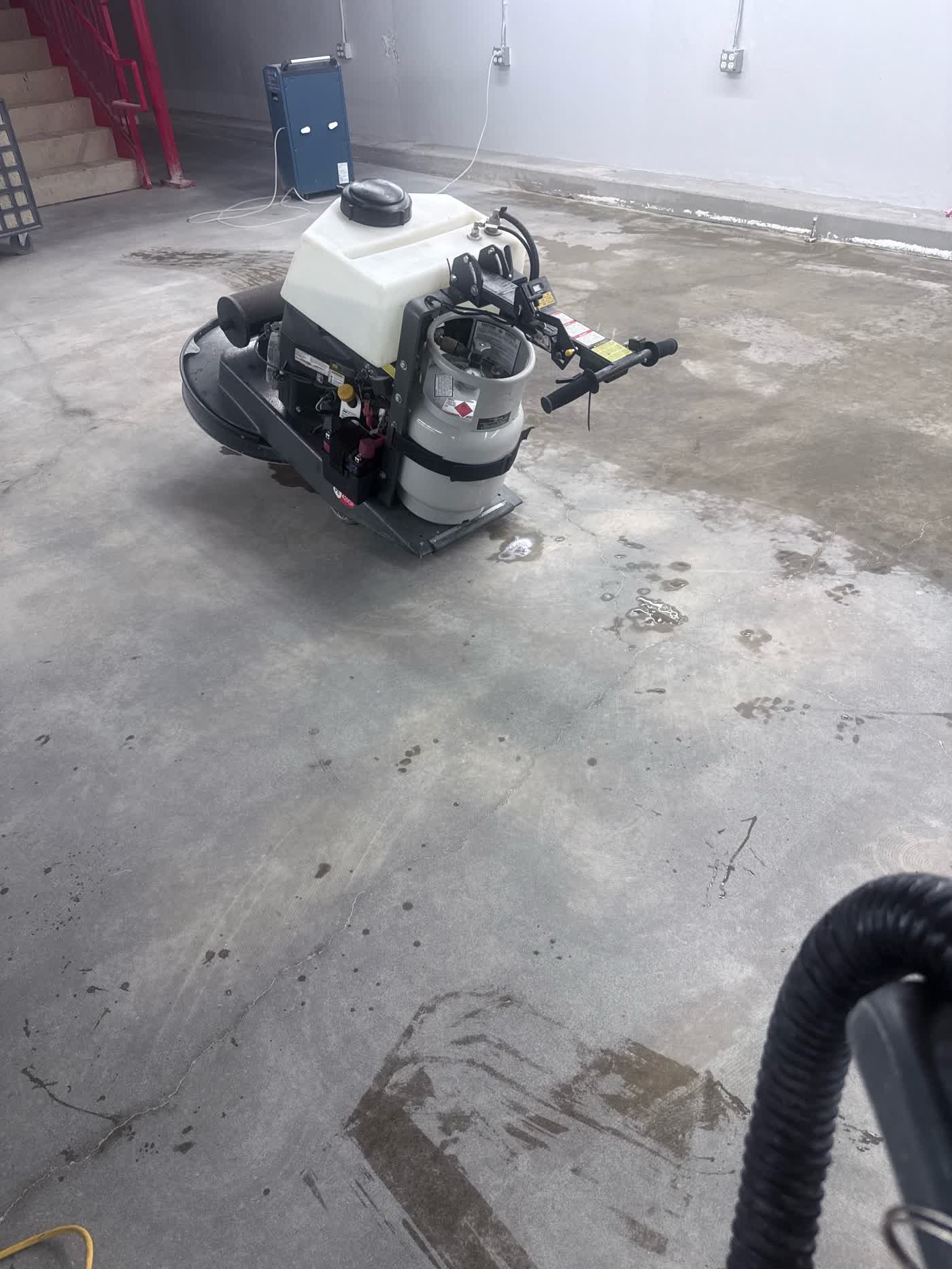 Pioneer Eclipse PE 420 GP propane machine on the slab